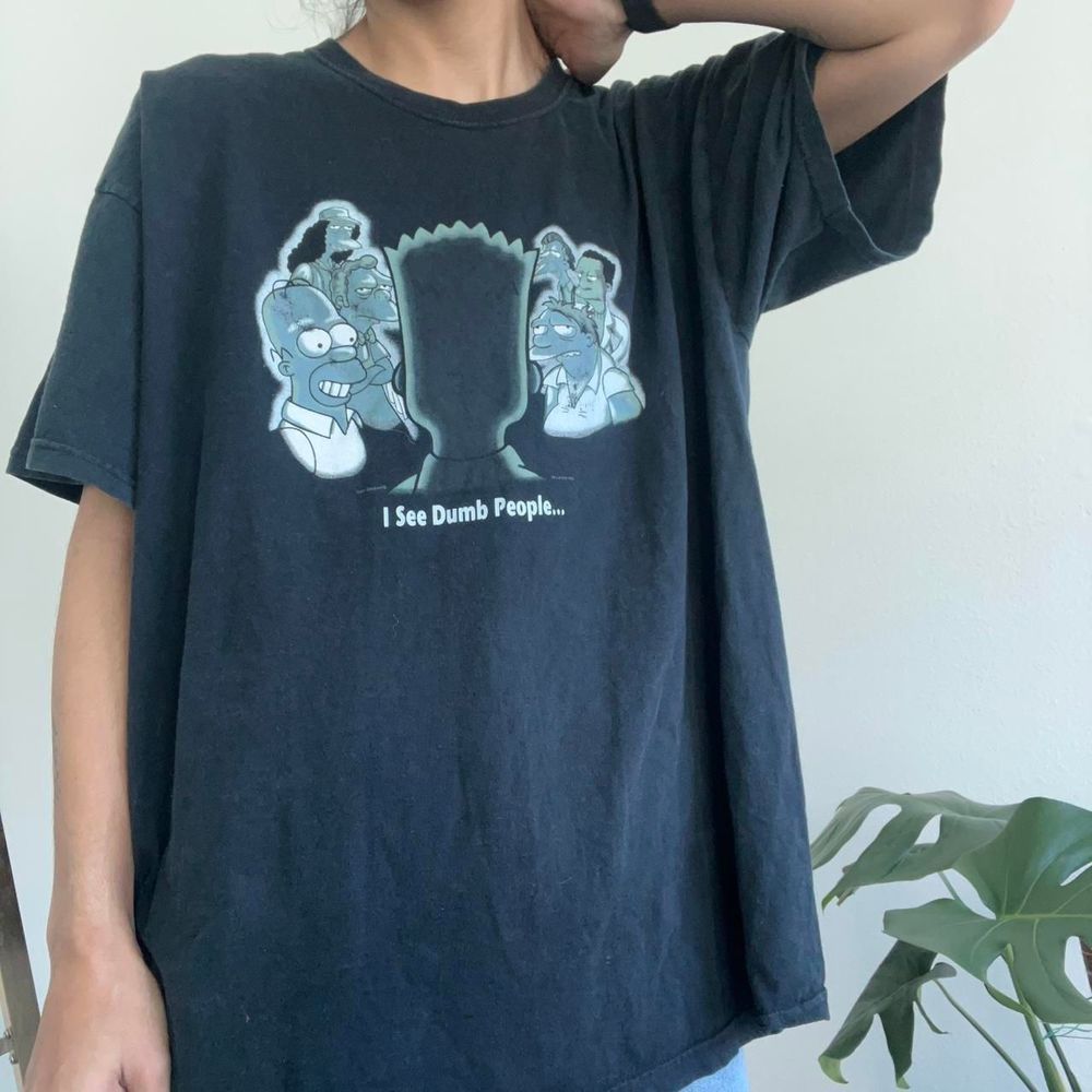 the simpsons 2001 vintage “i see dumb people” graphic t-shirt parody sixth sense